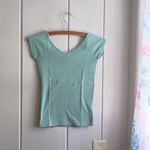 American Eagle Baby Tee Turquoise Green